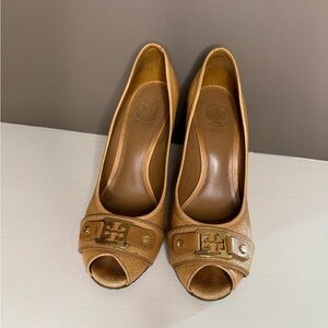 Tory Burch Tan Peep-Toe Heels with Decorative Buckle